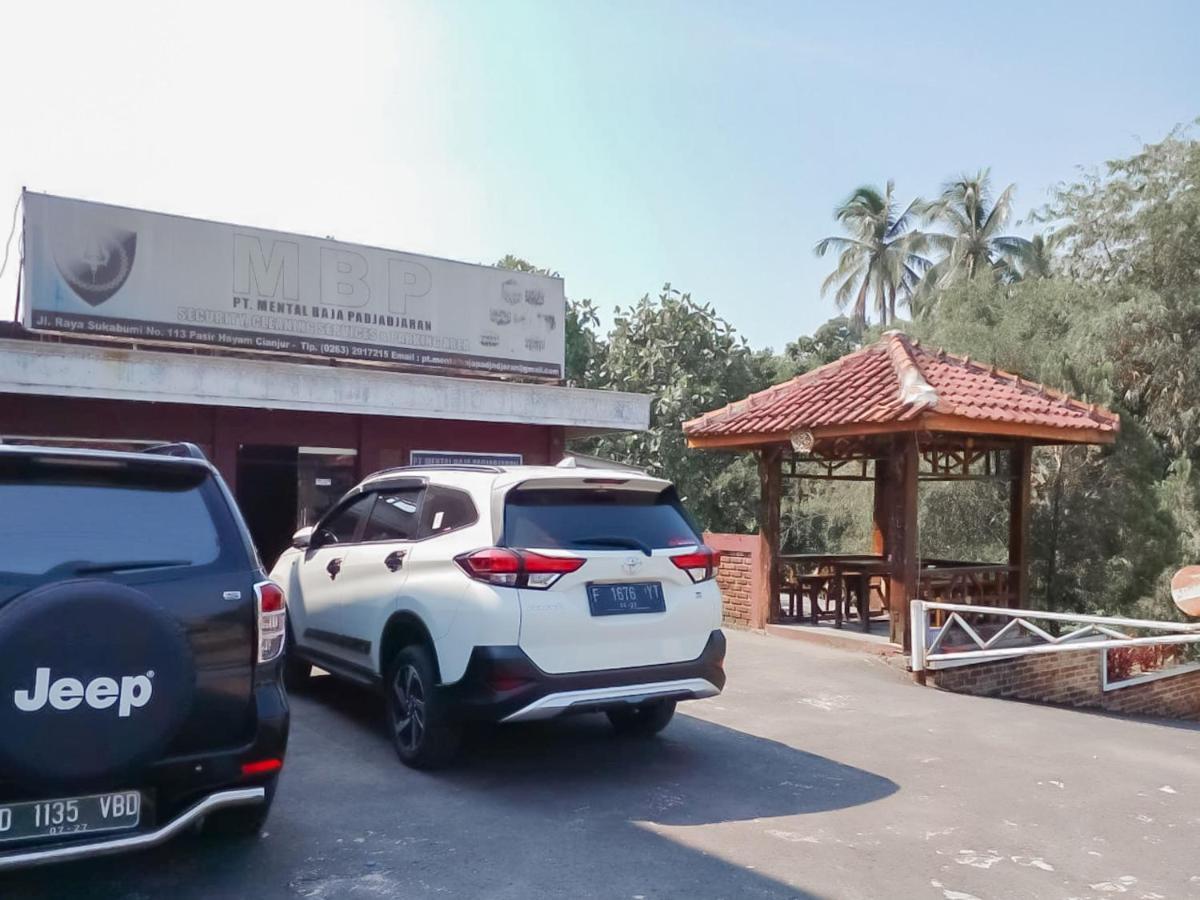 Urbanview Hotel Rio Life House Cianjur By Reddoorz Esterno foto