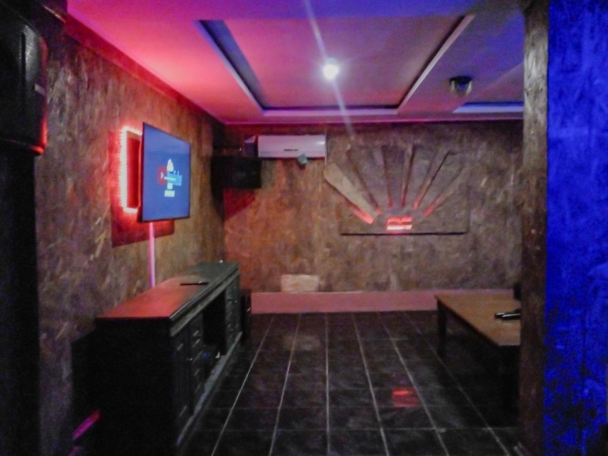 Urbanview Hotel Rio Life House Cianjur By Reddoorz Esterno foto