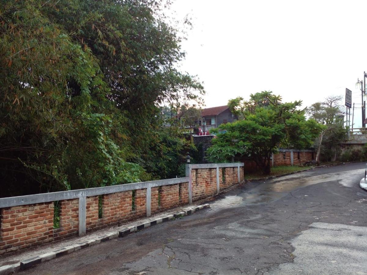 Urbanview Hotel Rio Life House Cianjur By Reddoorz Esterno foto